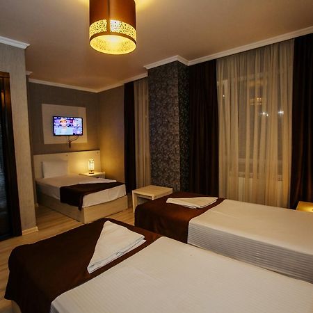 Batus Hotel Batumi Luaran gambar