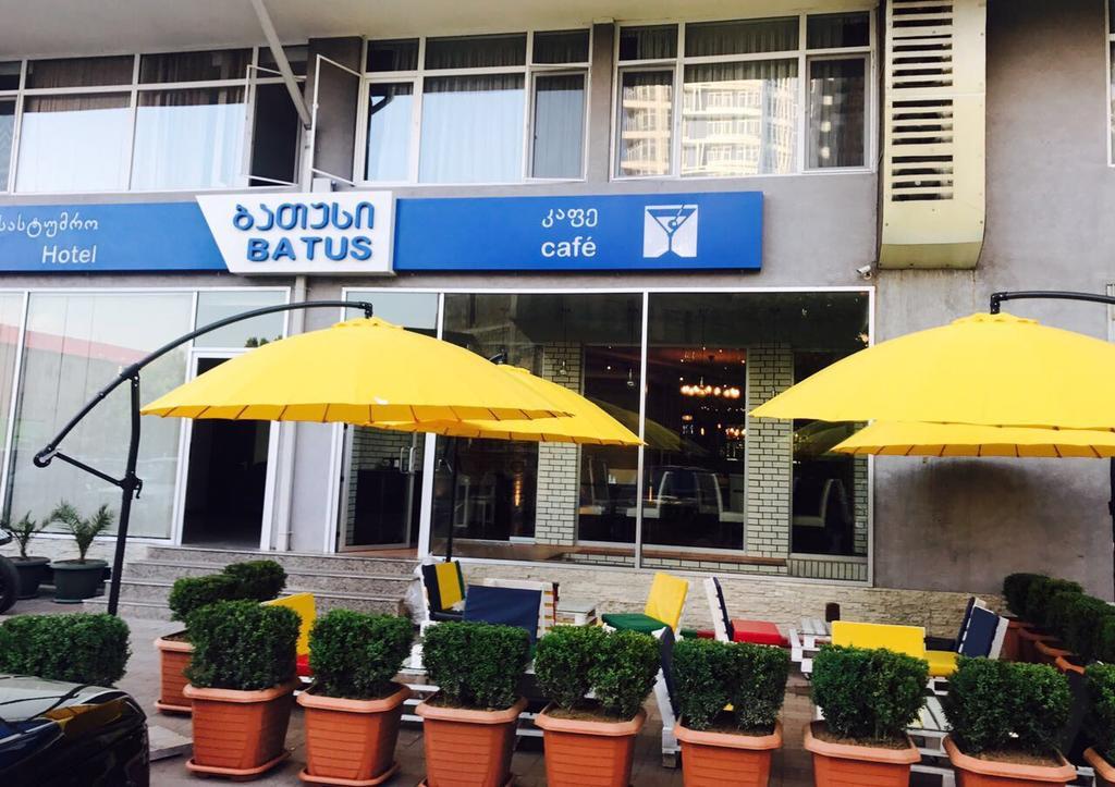 Batus Hotel Batumi Luaran gambar