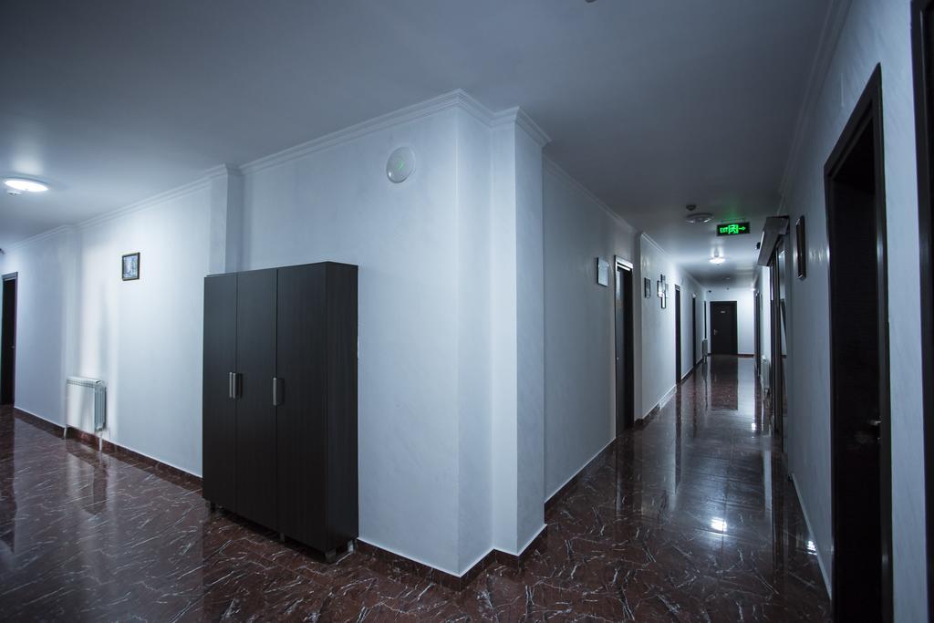 Batus Hotel Batumi Luaran gambar